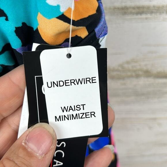 Island Escape Women’s Plus 18 Floral Underwire Floral Tankini Swim Top NEW - Picture 3 of 6